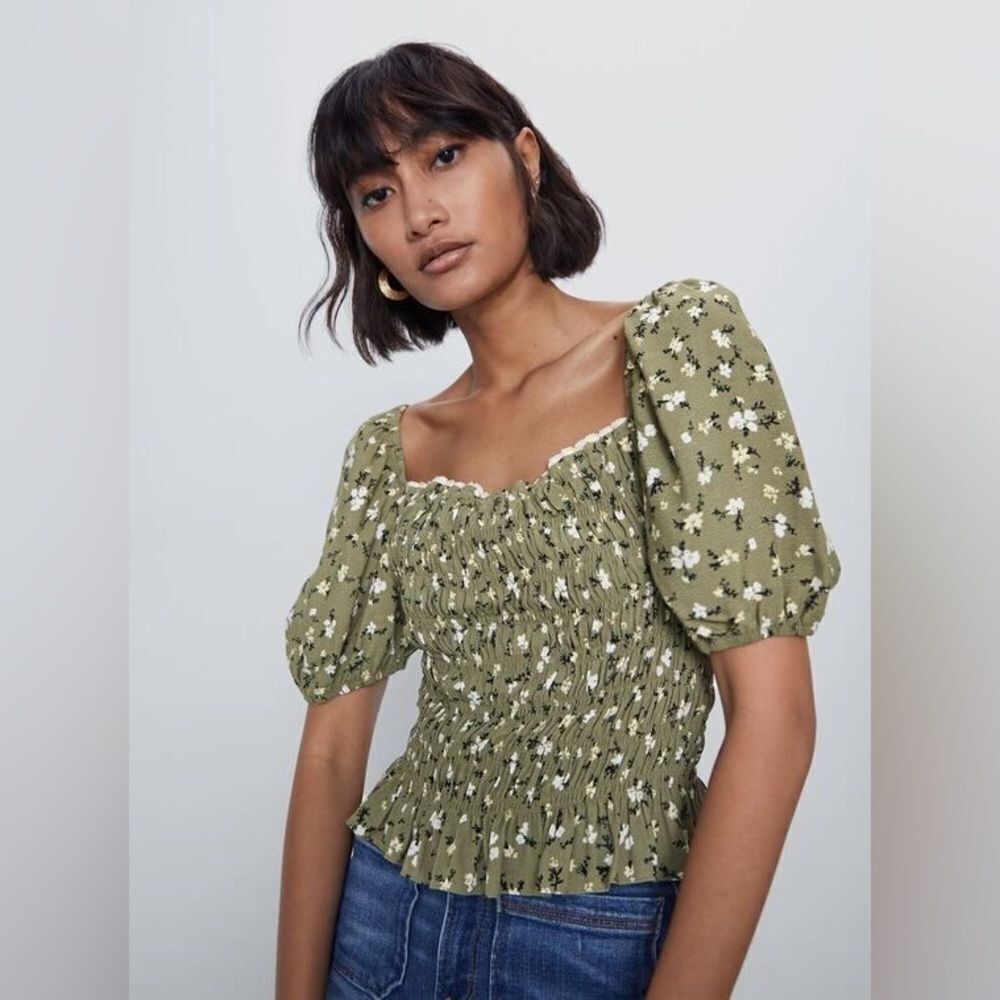ZARA PRINT CROP TOP - Picture 1 of 8